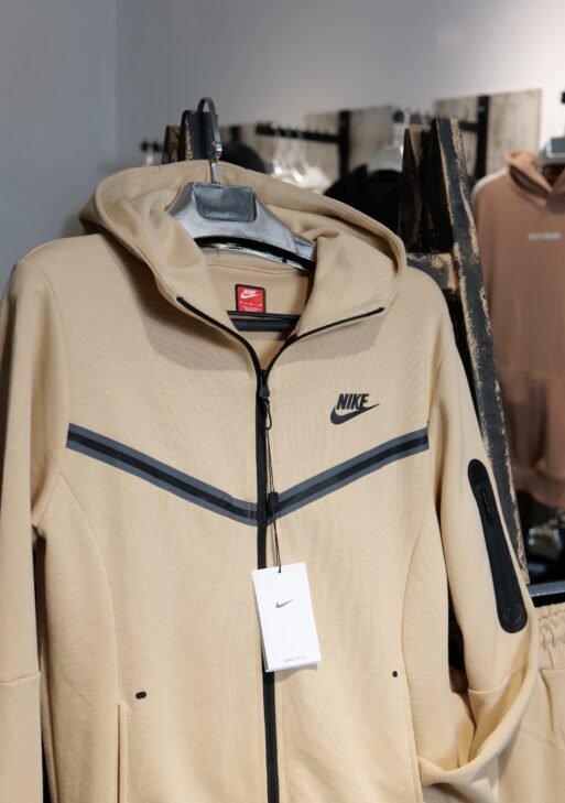 Kostum sportiv per meshkuj