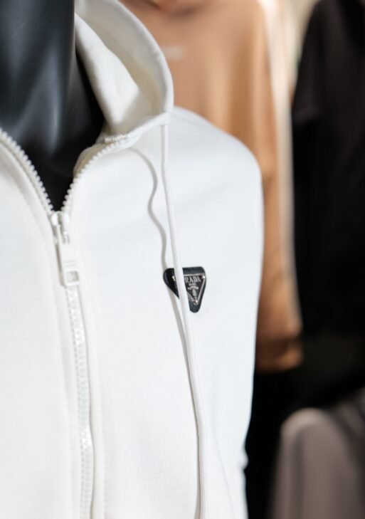 Kostum sportiv per meshkuj