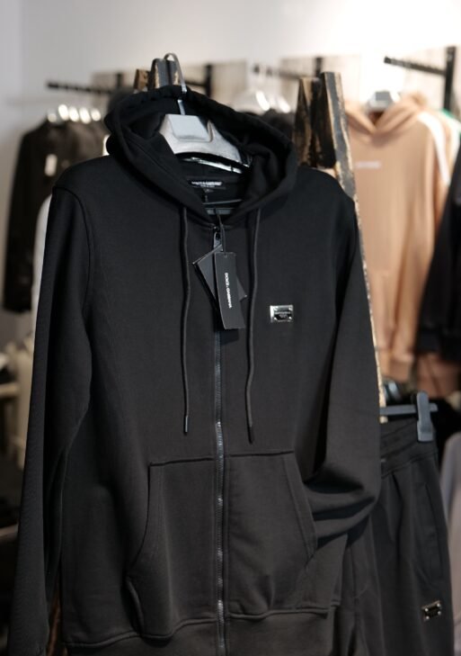 Kostum sportiv per meshkuj