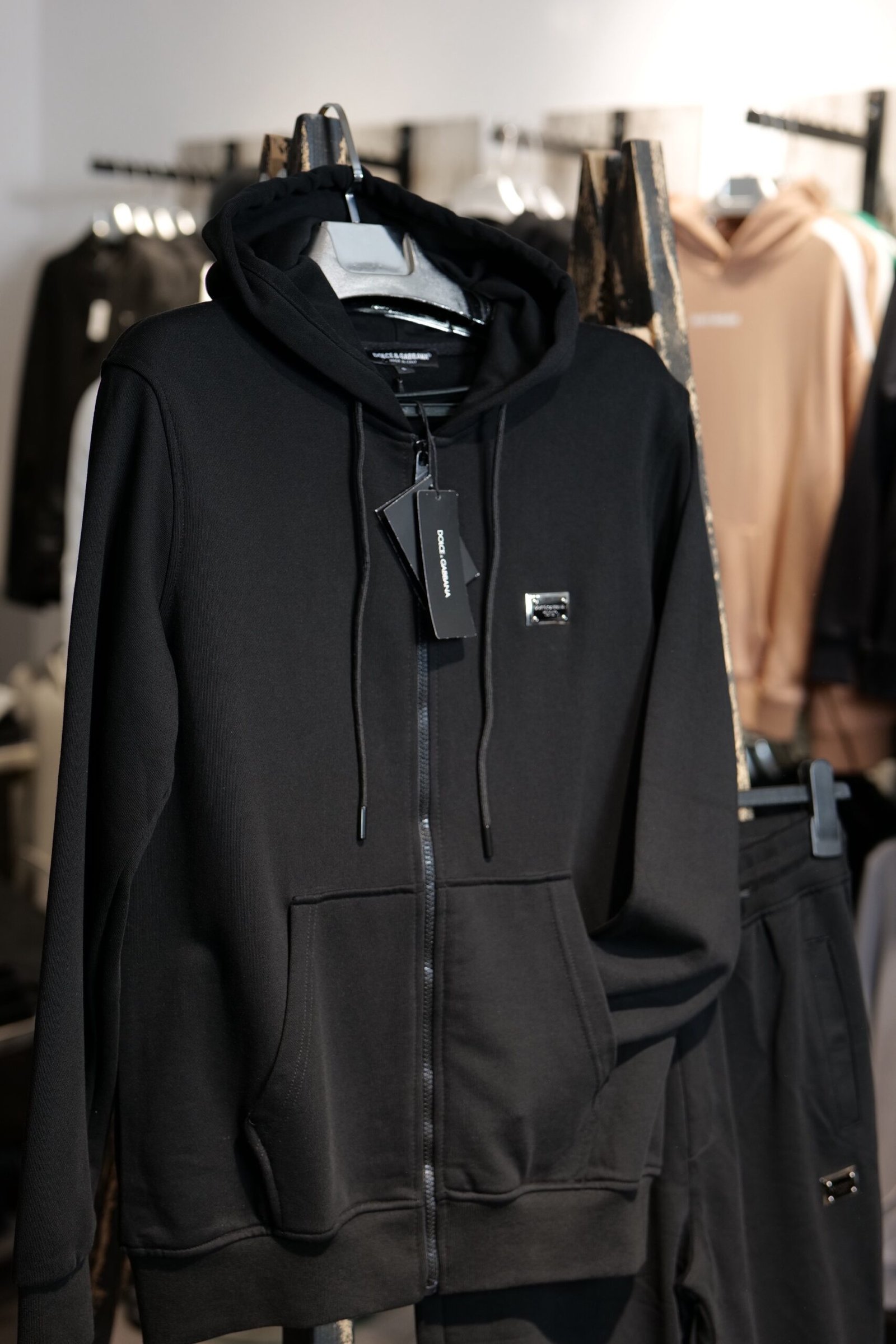 Kostum sportiv per meshkuj