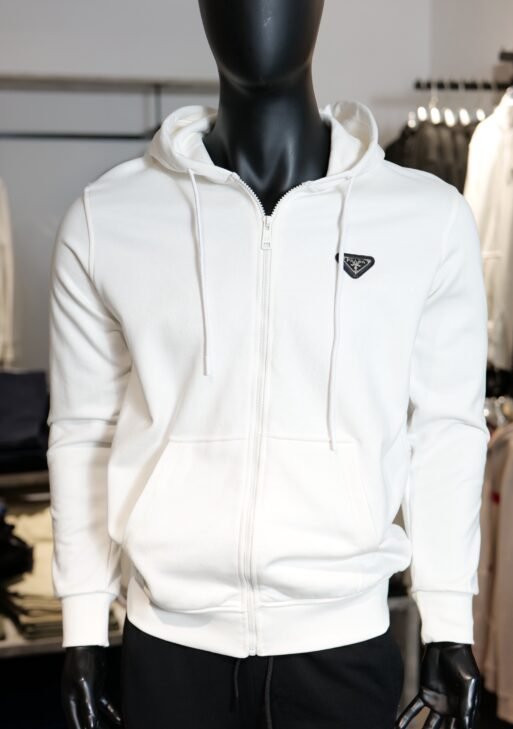 Kostum sportiv per meshkuj