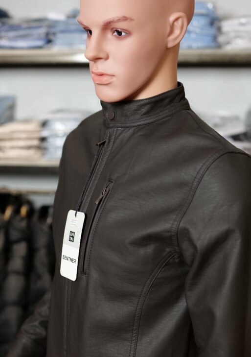 Xhakete lekure per meshkuj